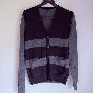 Gap Men's Grey with Navy Blue Stripes 💯 Fine Merino  Wool Cardigan